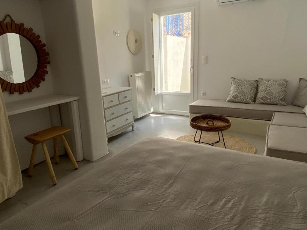 Acoya Suites Paros Alikí Exterior foto